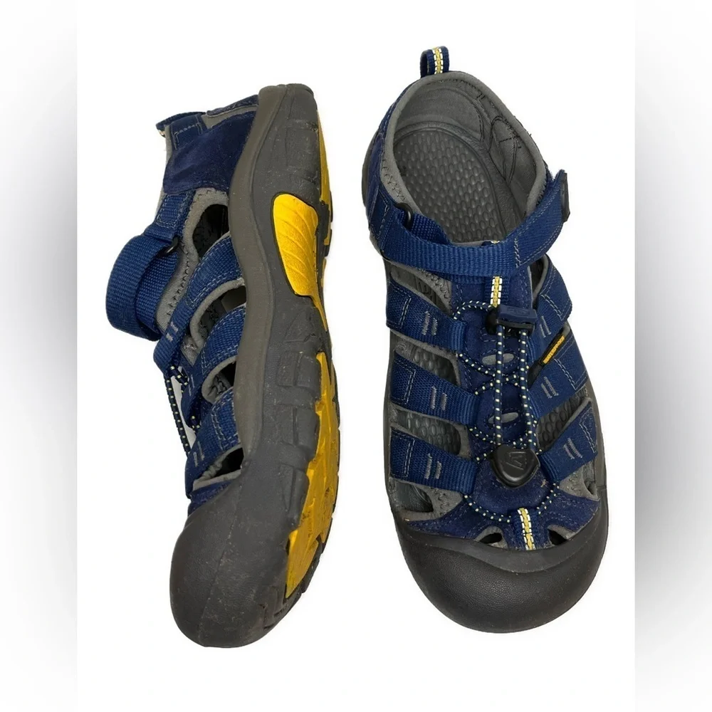Keen Unisex Newport H2 Closed Toe Water Sandal Black Blue Sz 6